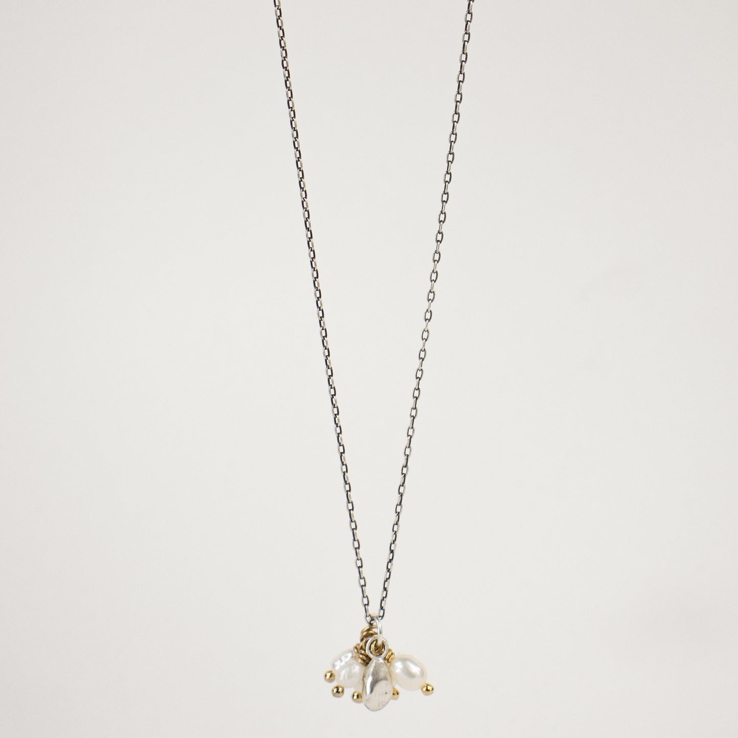 SILVER SEED & PEARL CLUSTER NECKLACE