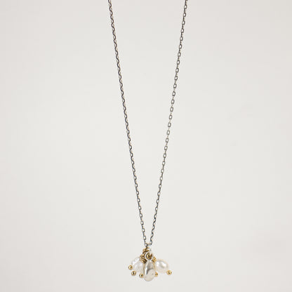 SILVER SEED & PEARL CLUSTER NECKLACE