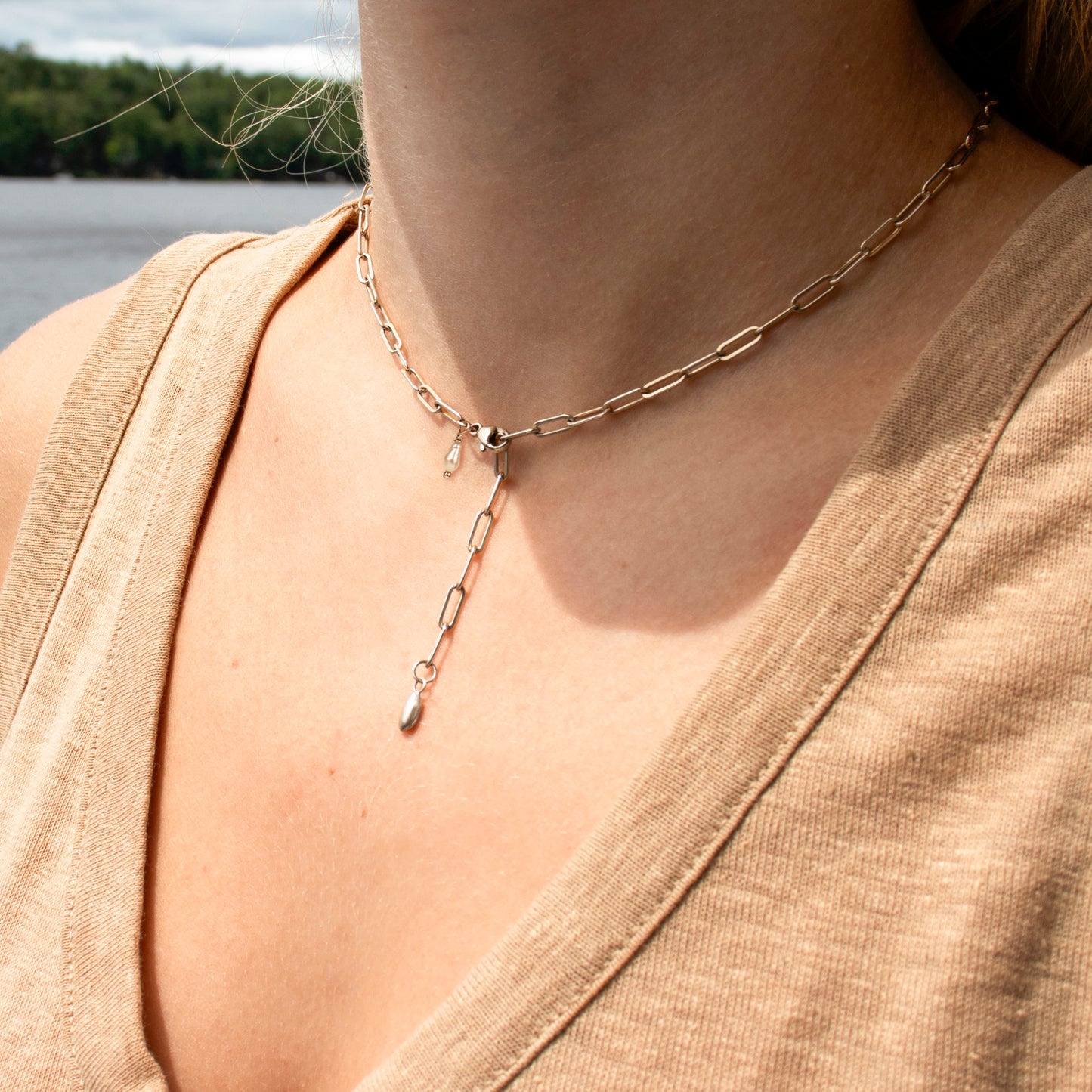 SILVER SEED & PEARL PAPERCLIP CHAIN CHOKER