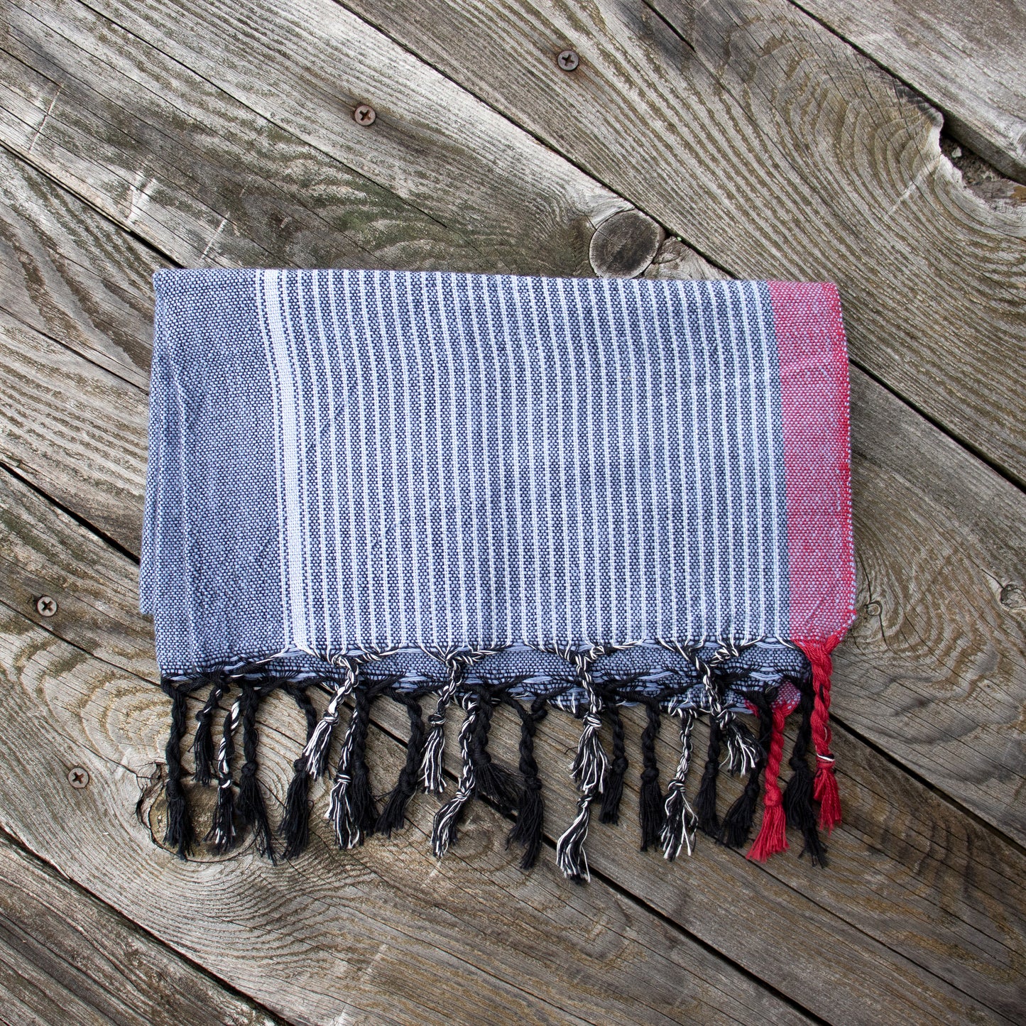 100% premium Turkish cotton hand towels—highly absorbent, lightweight, quick to dry, and perfect for the kitchen or bath. 17 x 25 inches overall hand-loomed and hand-dyed by Turkish artisans for woman-owned Home & Loft of New York.