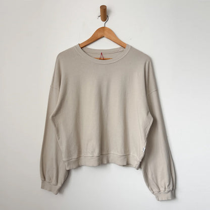 The Cali Jersey Sweatshirt is a playful take on the classic crewneck crafted from 100% premium cotton jersey with a ribbed crew neckline and relaxed balloon sleeves.
